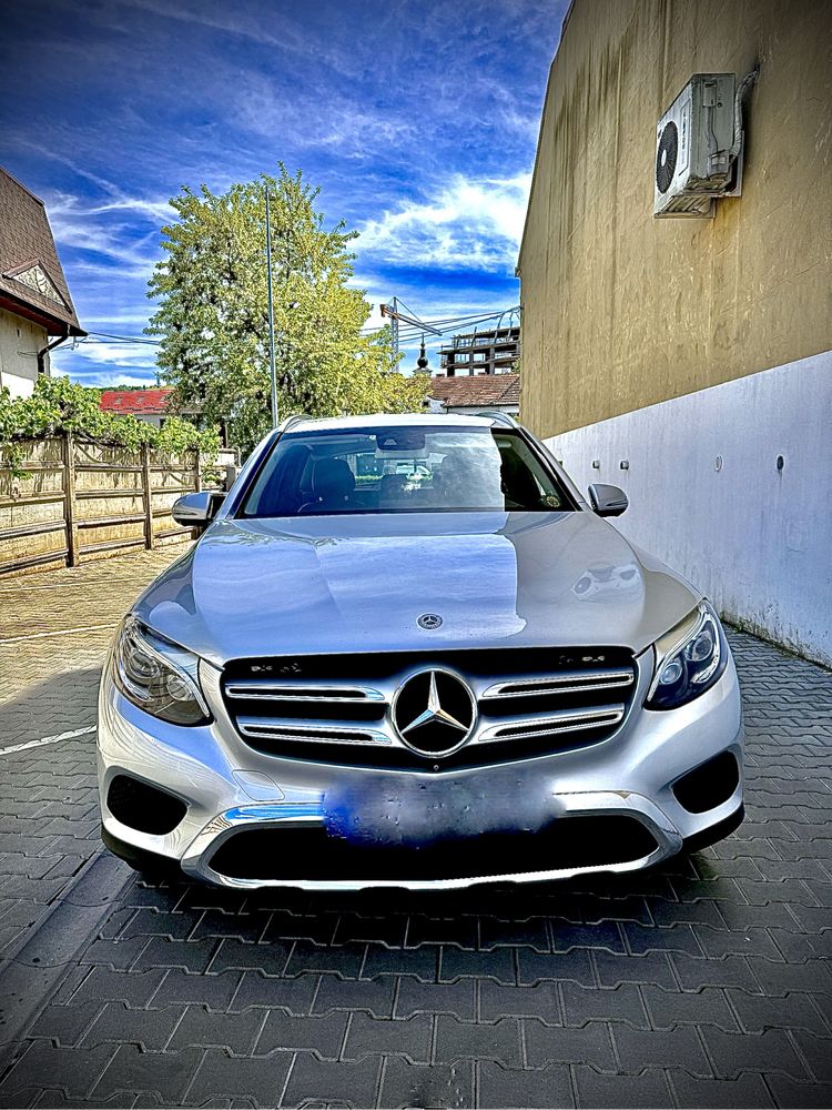 GLC 220D ma intereseaza si schimb