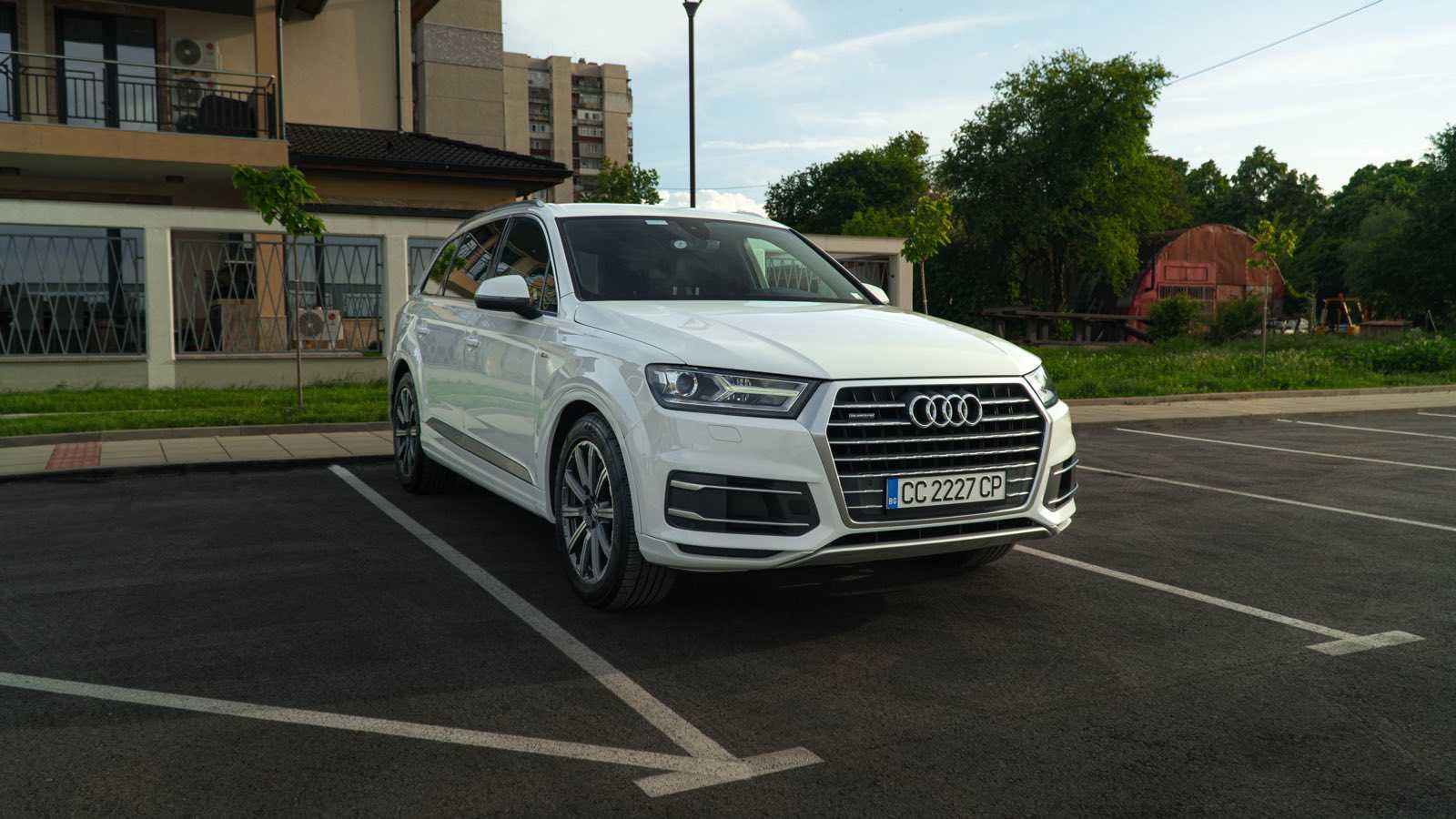 Audi Q7 3.0/ S -Line