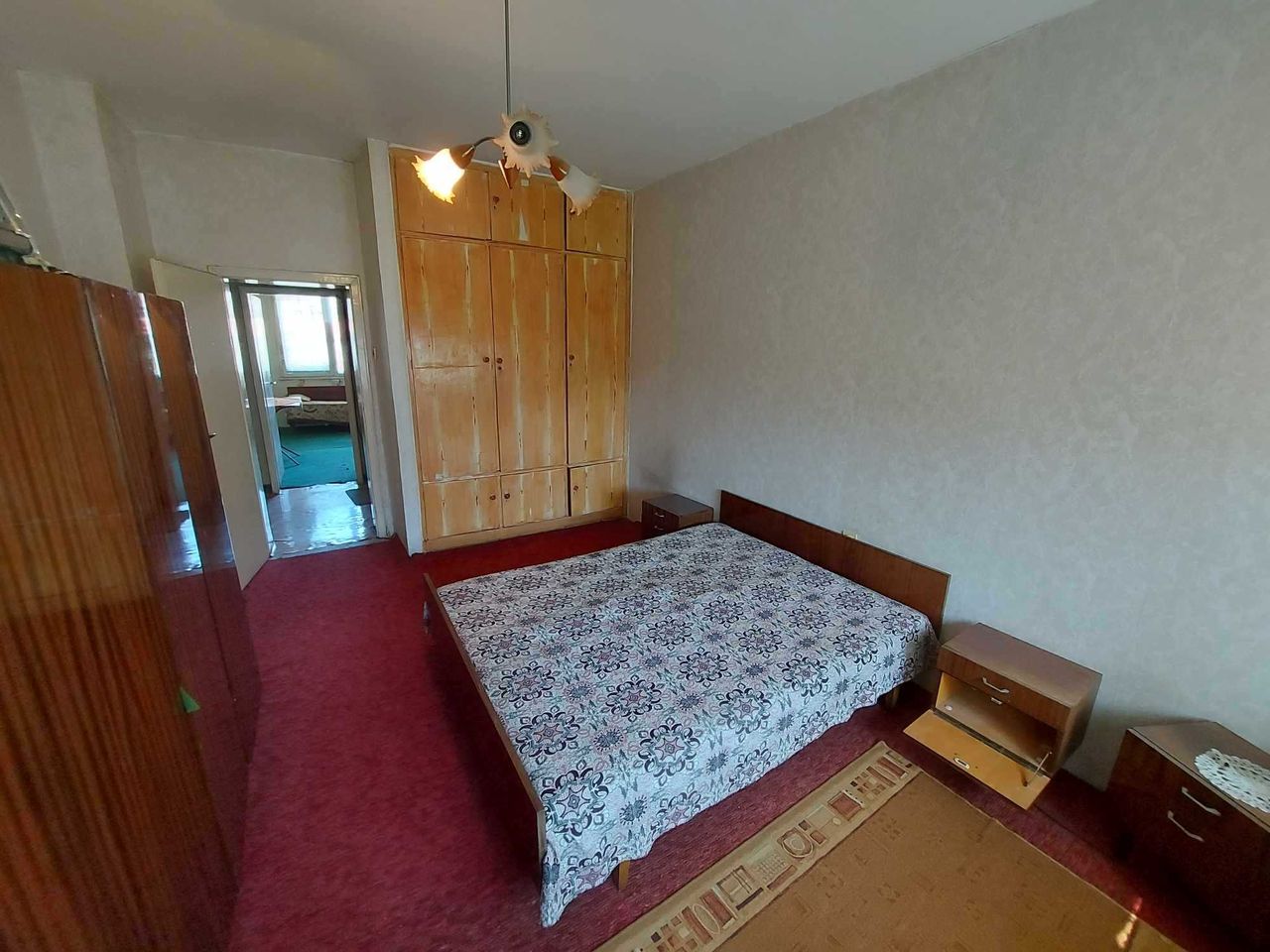 Продава се Тристаен апартамент в Търговище, Център - 85 кв.м за 960 €/кв.м - Снимка #5