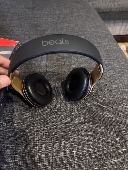 Casti beats3 cu radio