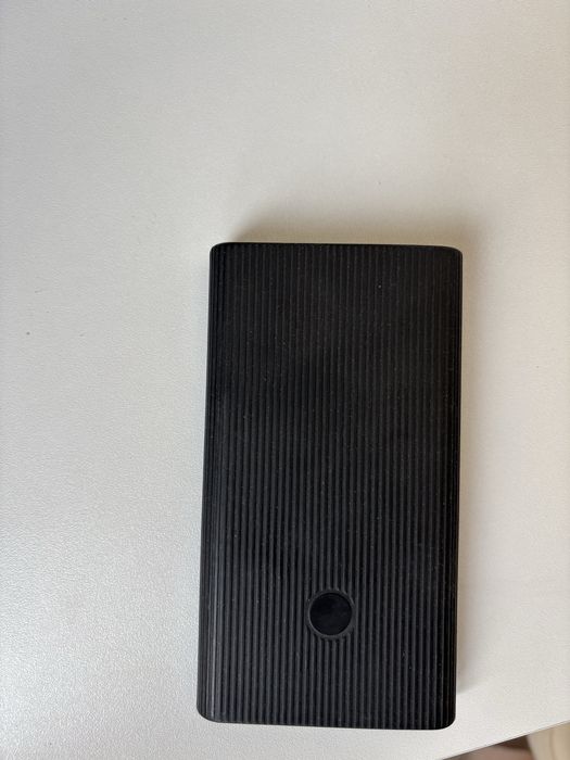 Продам powerbank Xiaomi 10’000 mAh