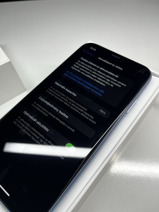 iPhone XR 64GB Albastru