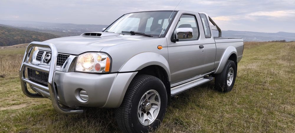 Nissan Navara 4x4,benā lungā,import Germania,
