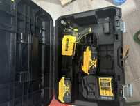 Baterii plus incarcator