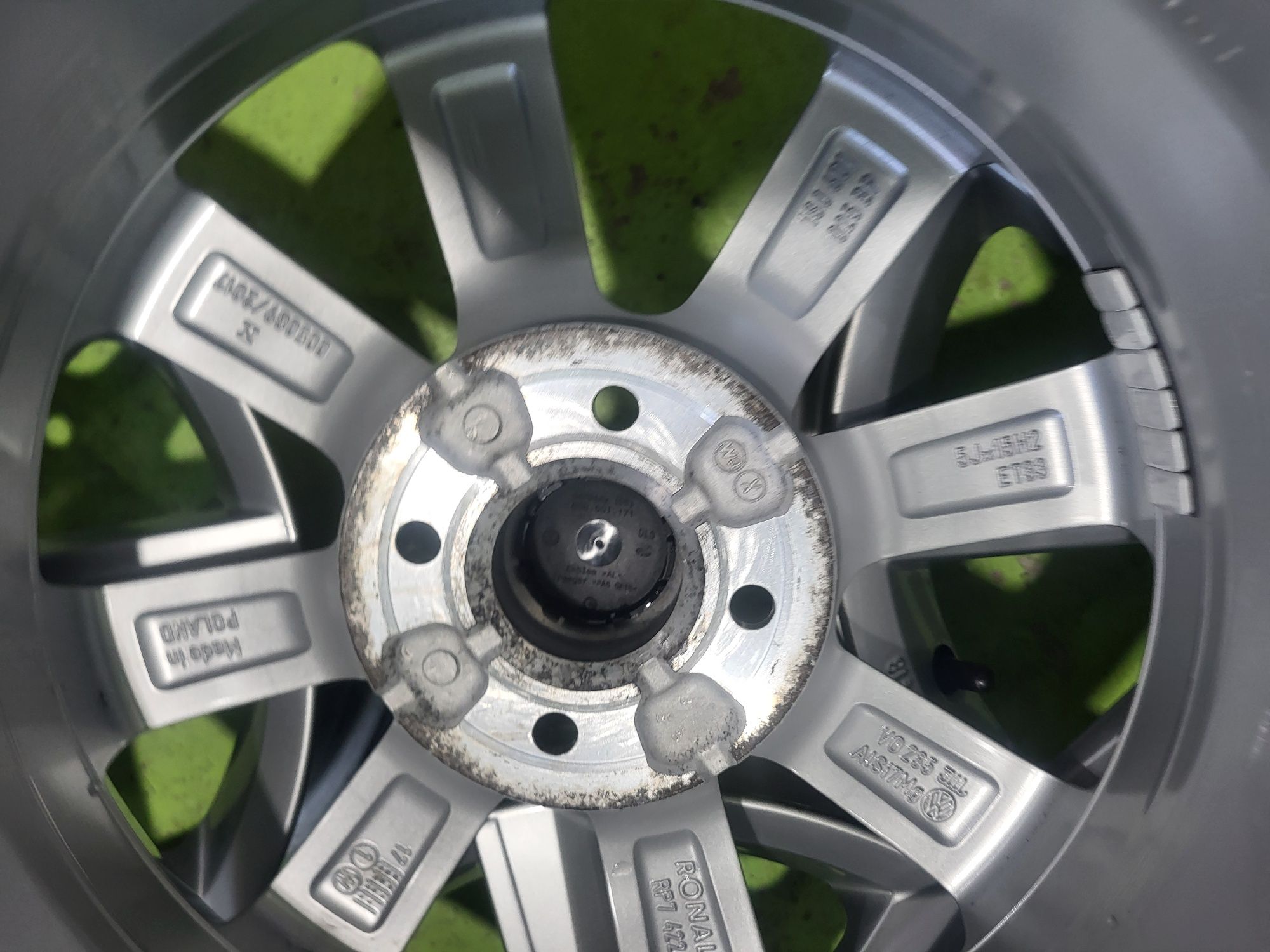 15 4x100 Vw Up лети джанти 4х100 уп