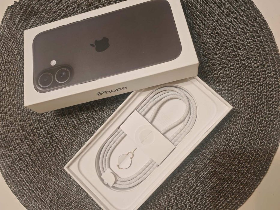 İPhone 16 black НОВ