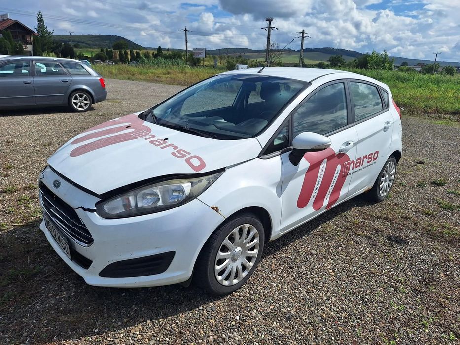 Ford Fiesta Ford Fiesta 2013 - epava