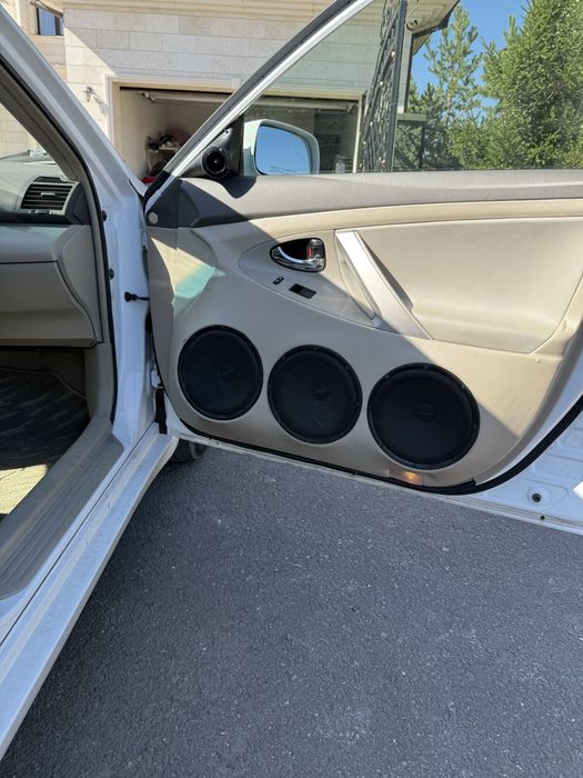 Автозвук продам в отличном состоянии. Качество звучания отличное.