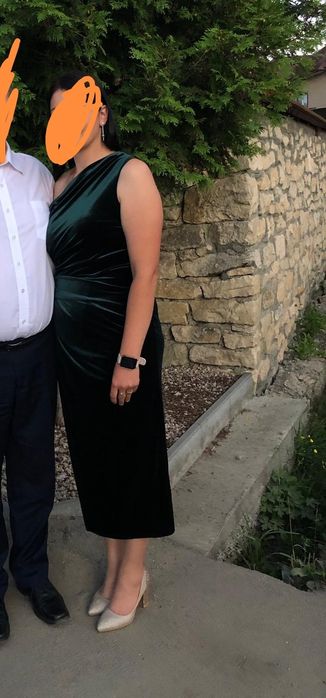 Vând rochie mărime 42