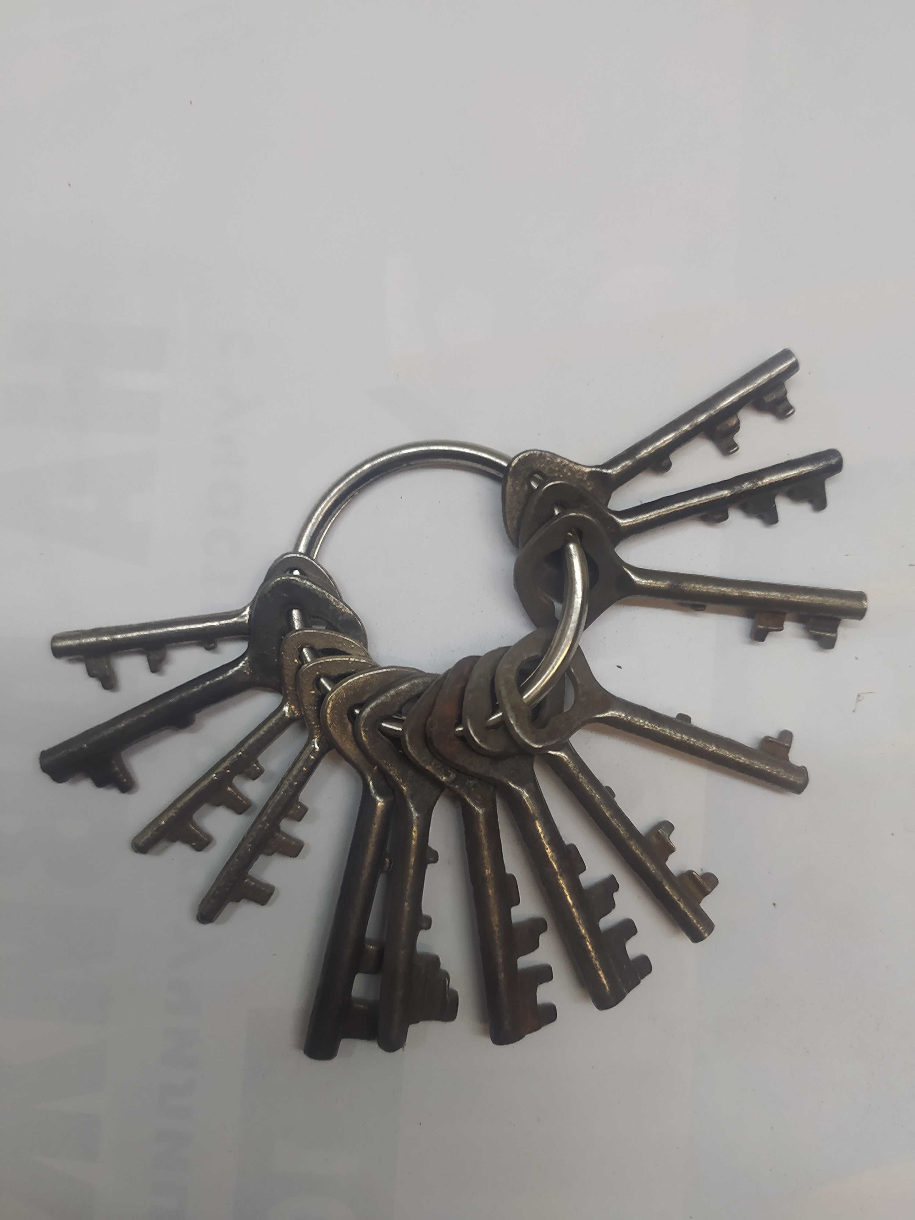 връзки стари ключета