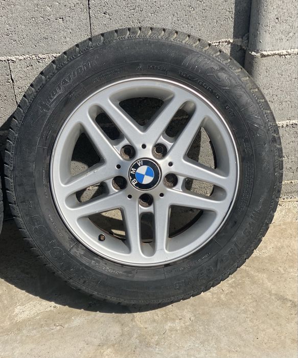 15-ски джанти за Бмв 5Х120 с зимни гуми