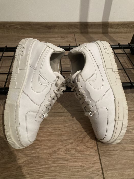 Nike Air Force 1 Pixel, mărimea 40