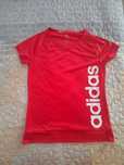 Тениски на Adidas и Nike
