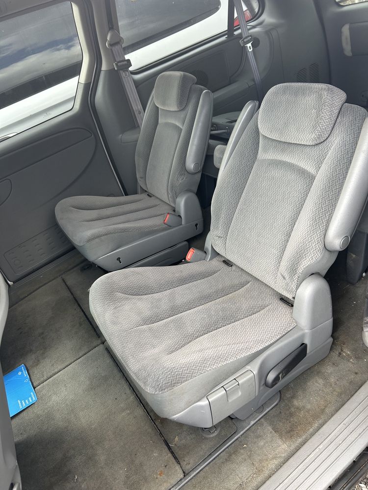 Vand scaune si bancheta Chrysler voyager si Grand voyager
