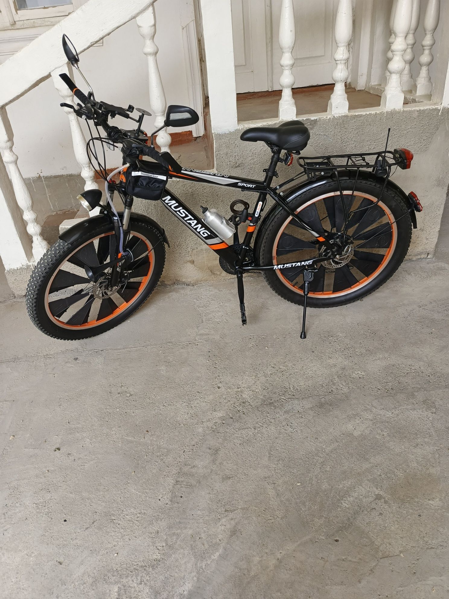 Velosiped sotiladi 26