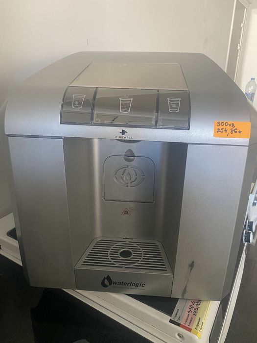 Диспенсър за филтрирана вода