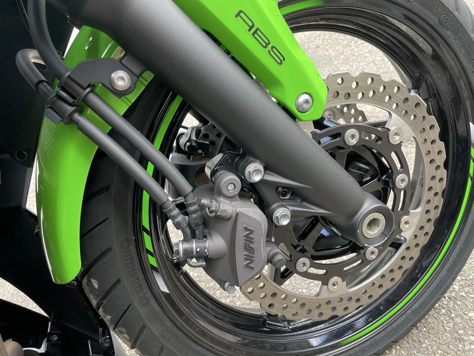 Kawasaki Ninja 650 / Racing Team Edition