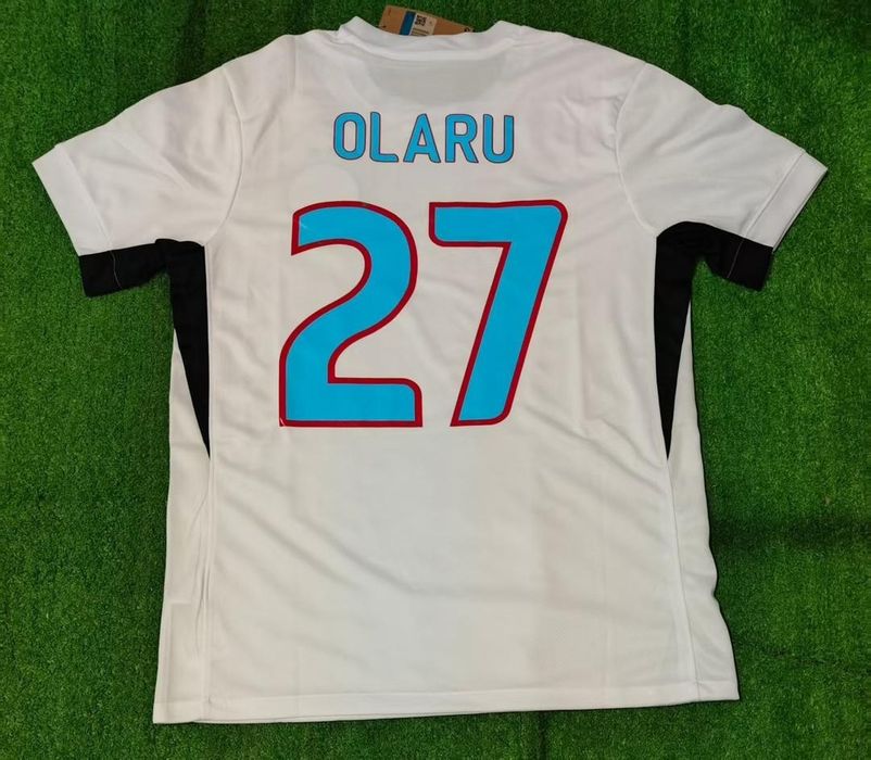 Tricou Steaua FCSB - Dinamo sezonul acesta 25-26