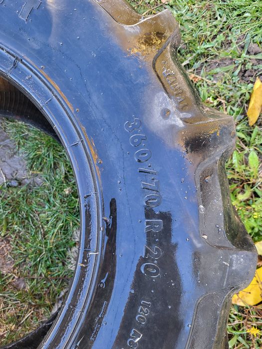 Vând cauciucuri agricole