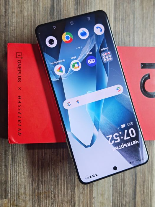 Като нов OnePlus 13 5G 16 GB RAM 512 GB Гаранция