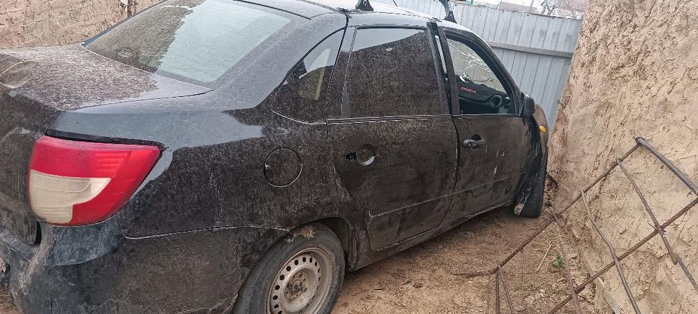 Продам машину на разбор