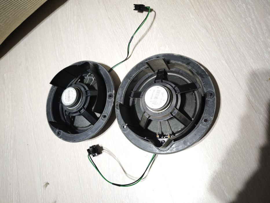 Високоговорители от Мерцедес А и Б класа