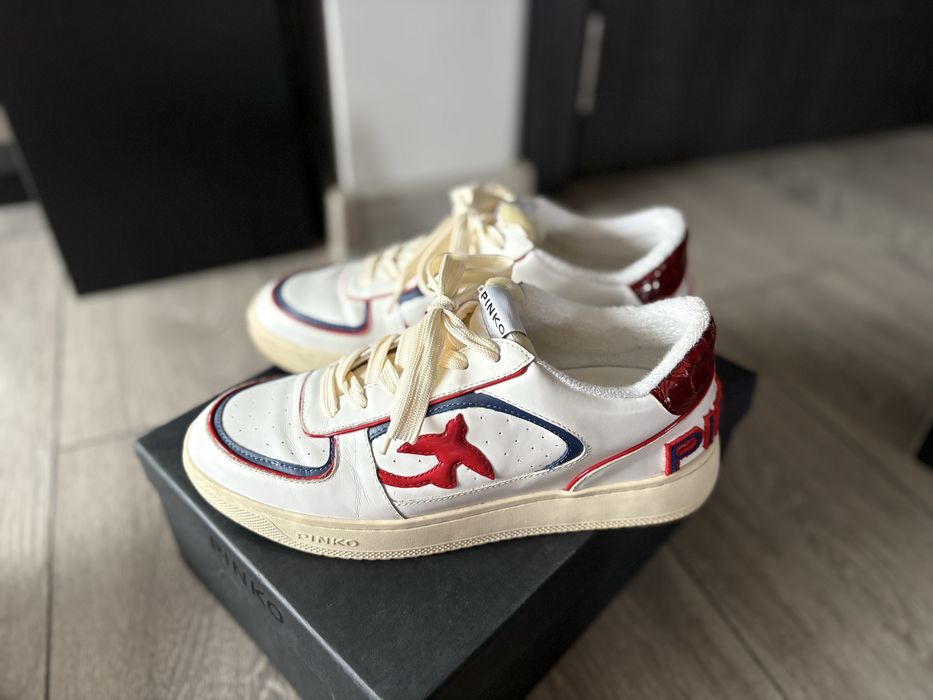 Pinko - сникърси