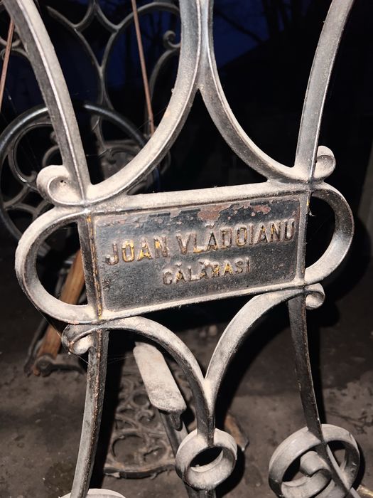 Masina de cusut Vintage