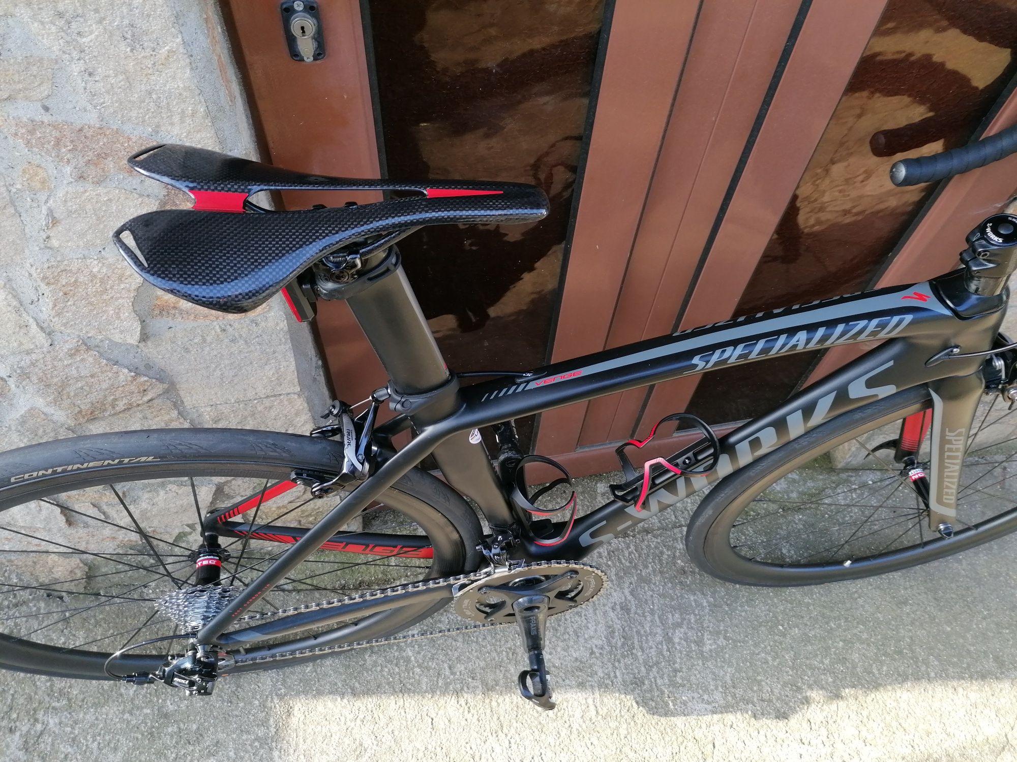 Шосеен S-Works Carbon, Sram RED 2*10