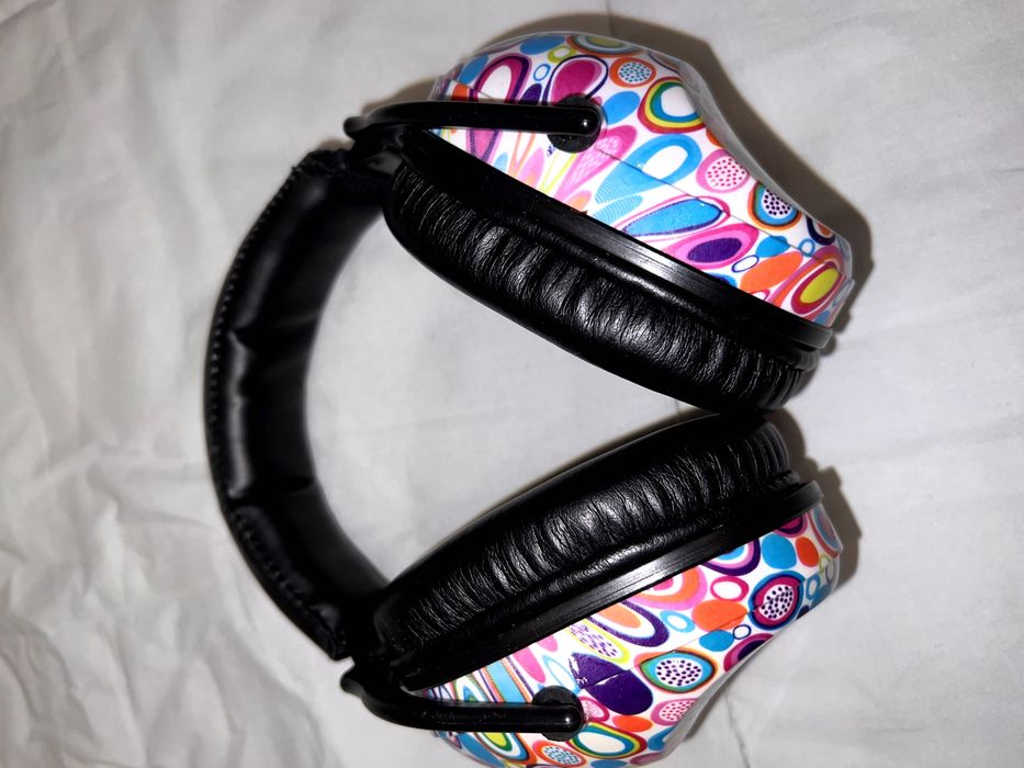 Casti antifonare pentru bebelusi