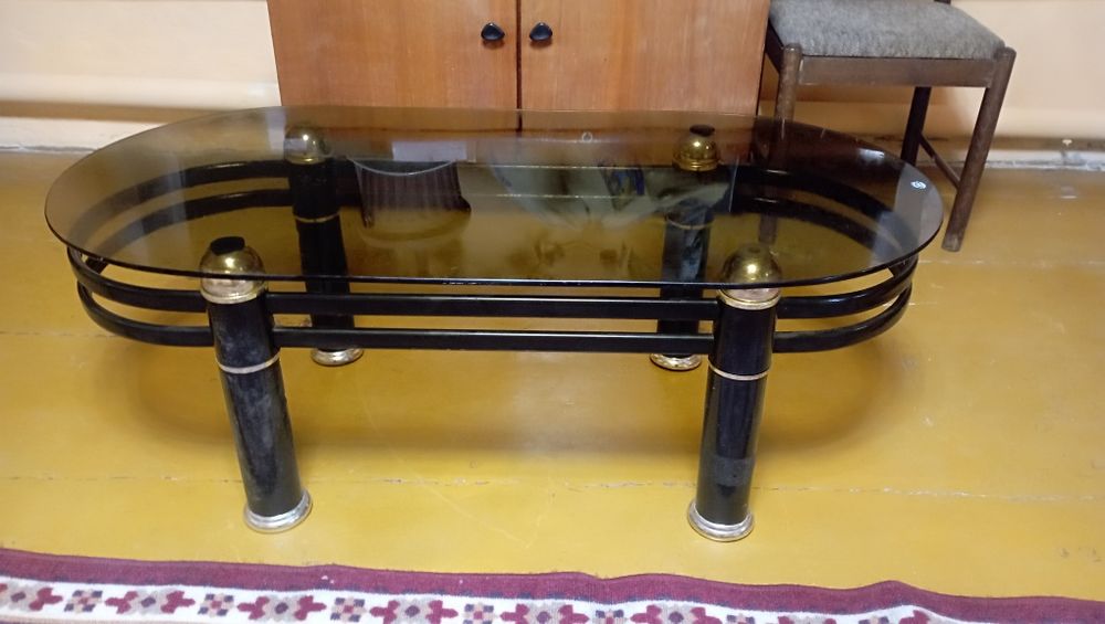 Журнальный столик стеклянный