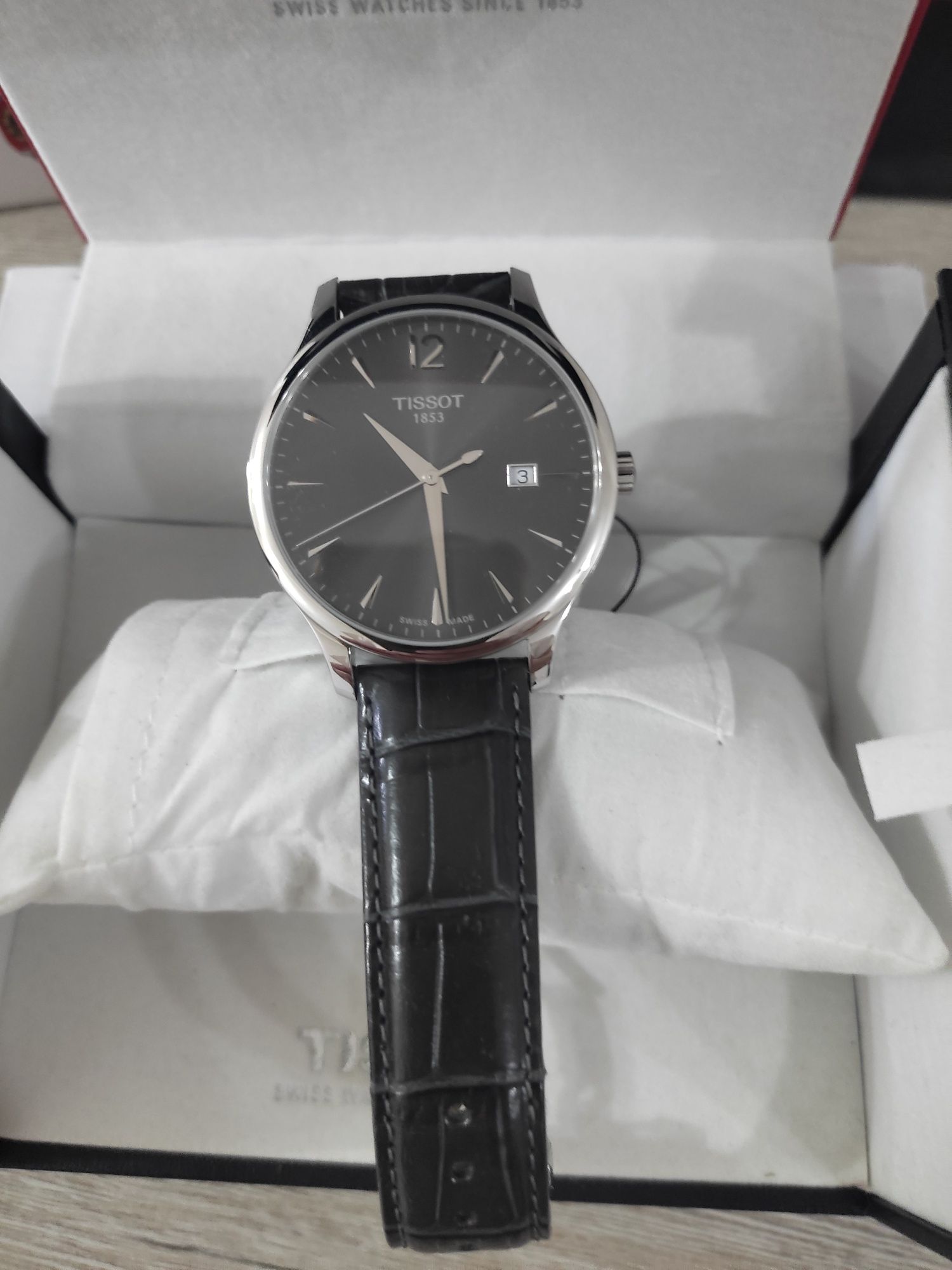 Часы Tissot T063610A