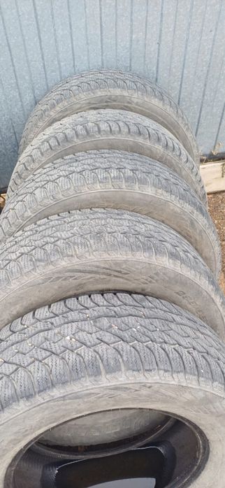 Резина зимняя липучка 265/65/R17