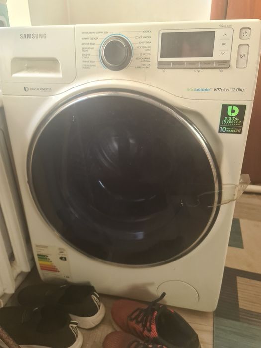 Продам стиральную машину самсунг 12 кг, на запчасти