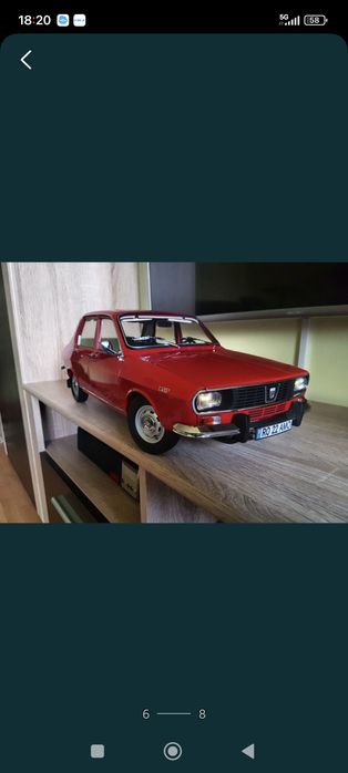 Vând macheta dacia 1300, pentru colecție, dau și cadou vitrina +revist