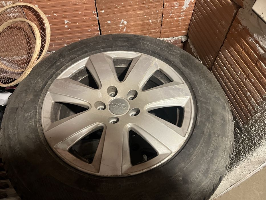 Гуми с джанти комплект