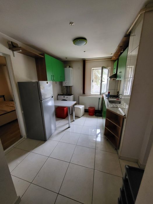 APARTAMENT 3 camere de închiriat GĂEȘTI