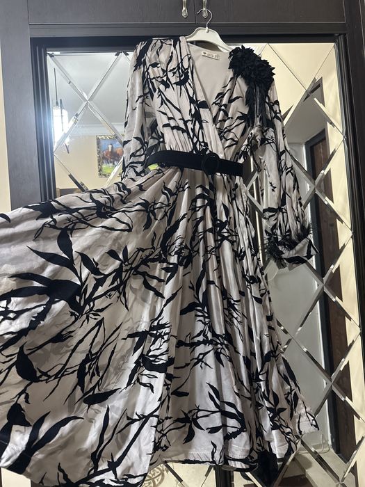 Нарядное платье из шифона, 44 размера