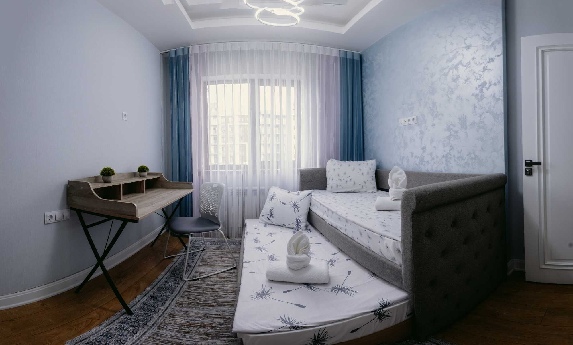 Продается детская двухъярусная кровать