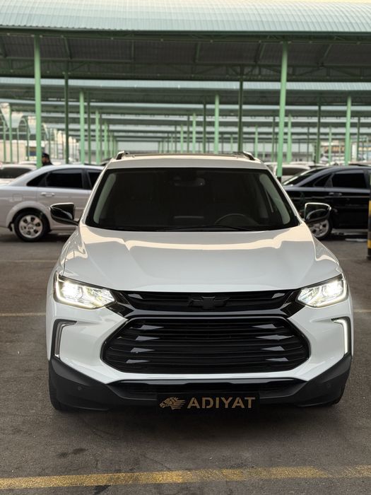 Tracker Premier 2023