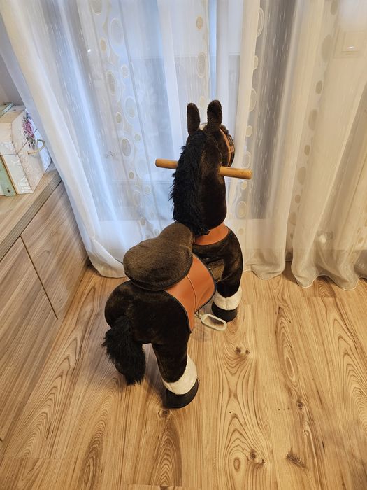 Calut balansoar cu roți ponycycle