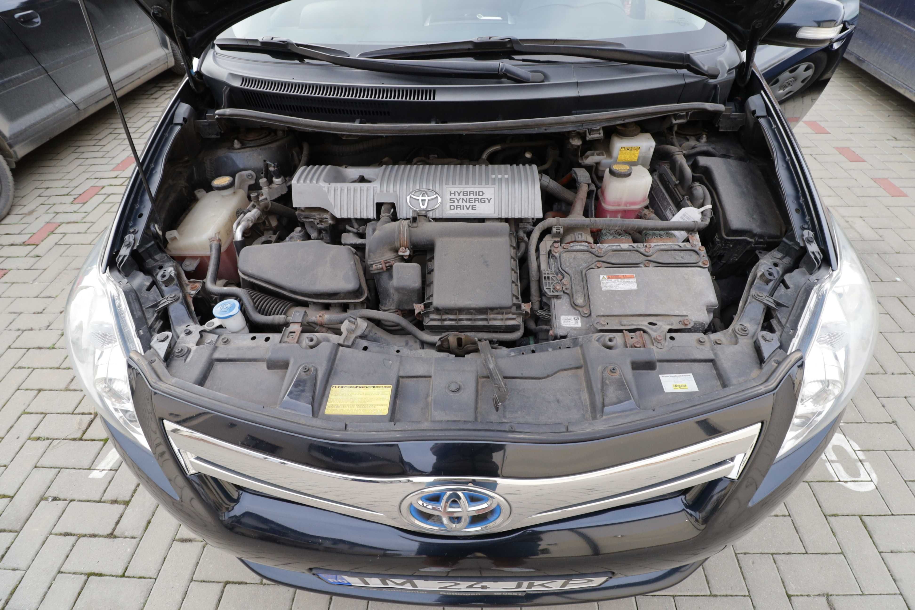 Toyota Auris Hybrid 1.8 2012. Incalzire scaune. Navigatie. Sport!