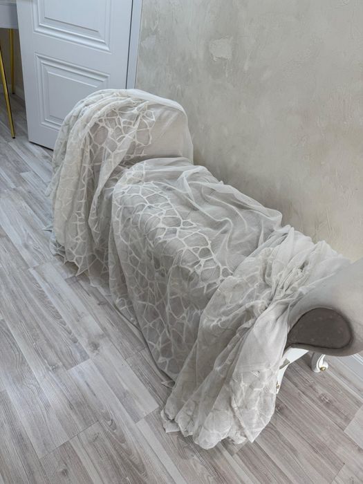 Тюль красивая в хорошем состоянии