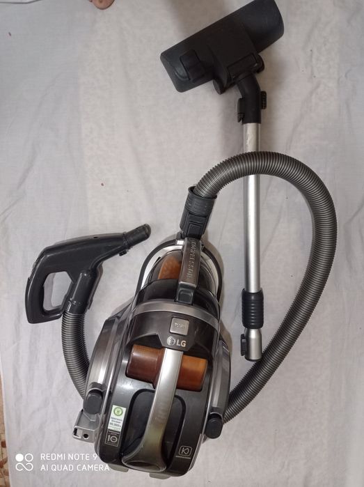Пылесос LG компрессор 2000