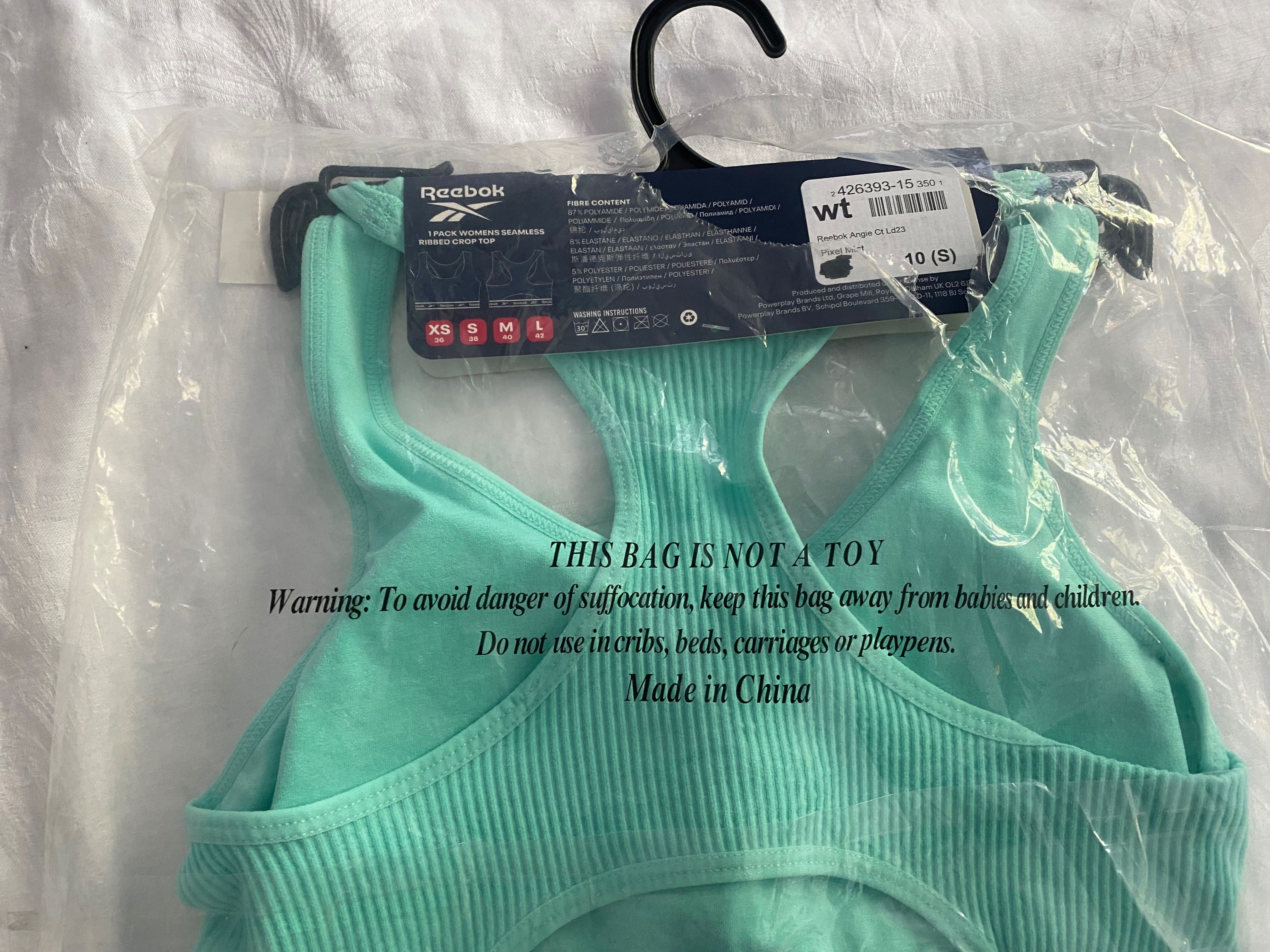 Ново спортно бюстие Reebok
