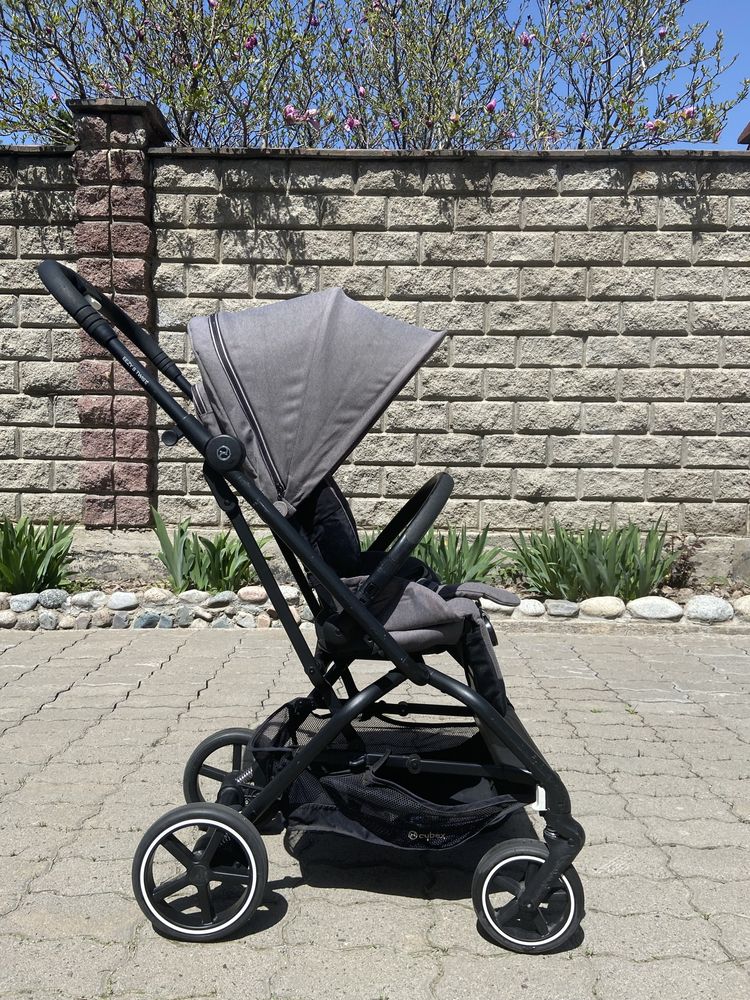 Коляска Cybex Eezy Twist+