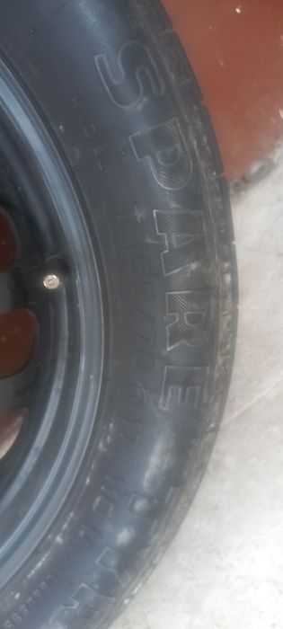 Резервна гума патерица за Мерцедес 17