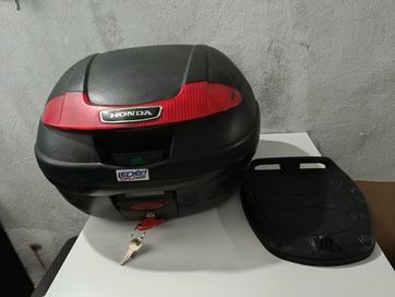 Куфар за мотоциклет Givi