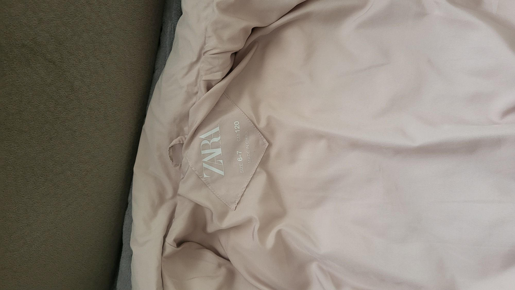 Зимно яке на марката  "Zara"