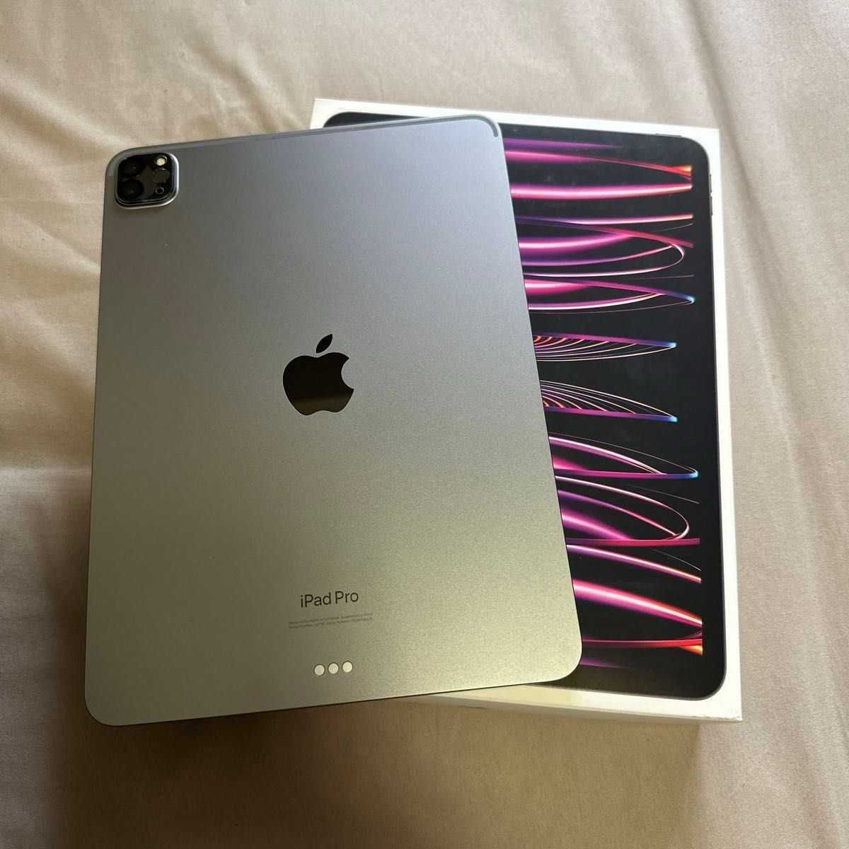 iPad Pro M2 128GB (Wi-Fi) – Ideal holatda